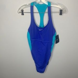 NEW Nike women’s One piece bathing swimsuit size 12
